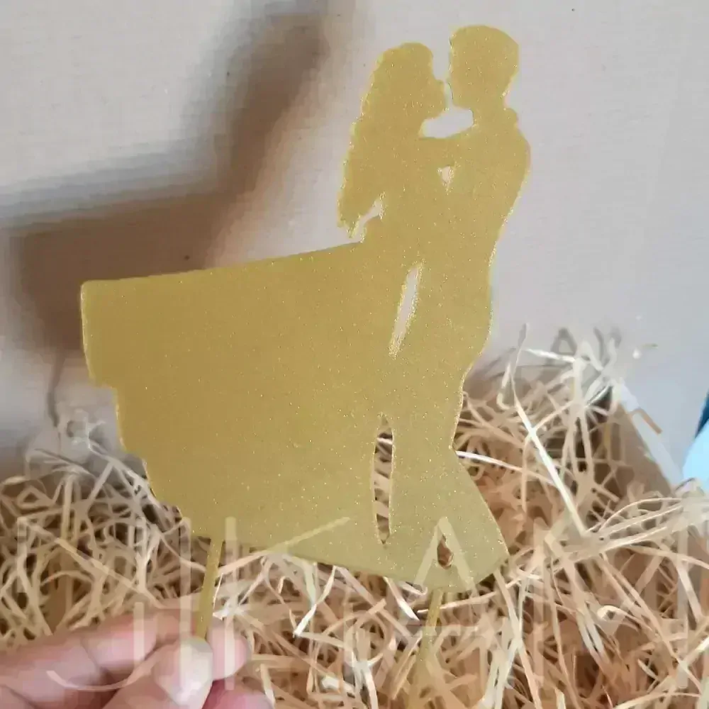 Dortový zápich Objetí 1